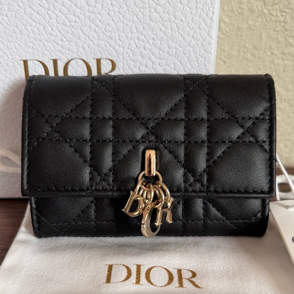 ❌SOLD❌NEW DIOR My Dior Cannage Stitched Lambskin Leather Wallet in Black - Picture 2 of 8